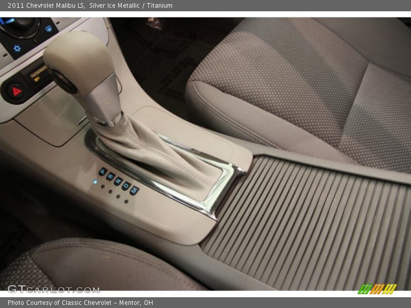 Silver Ice Metallic / Titanium 2011 Chevrolet Malibu LS