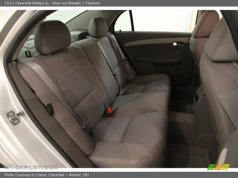 Silver Ice Metallic / Titanium 2011 Chevrolet Malibu LS