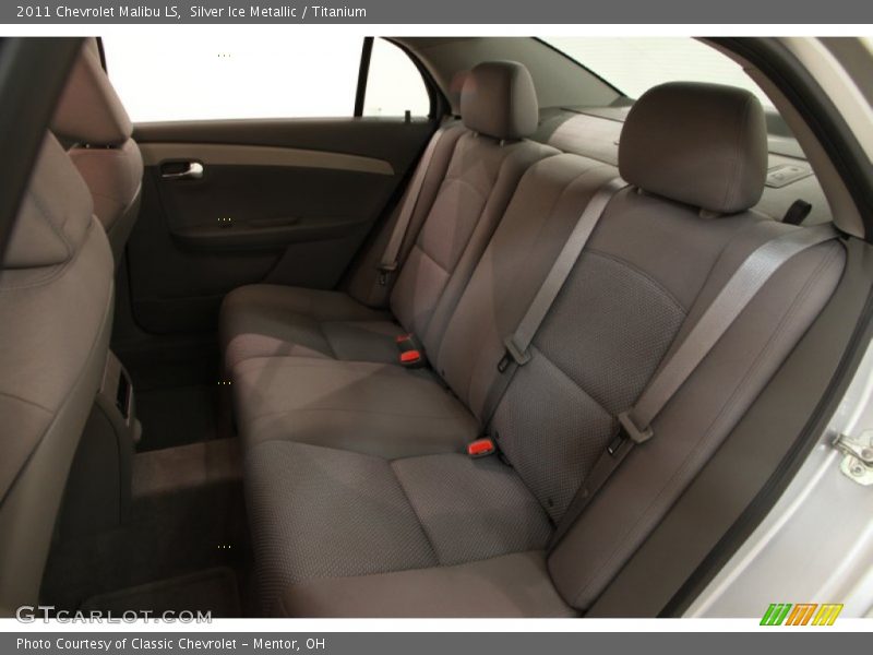 Silver Ice Metallic / Titanium 2011 Chevrolet Malibu LS
