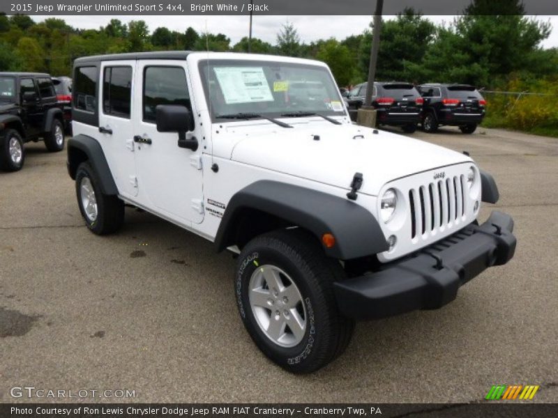 Bright White / Black 2015 Jeep Wrangler Unlimited Sport S 4x4