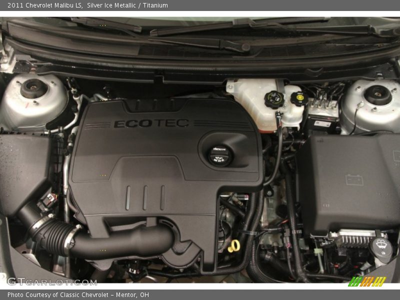 Silver Ice Metallic / Titanium 2011 Chevrolet Malibu LS
