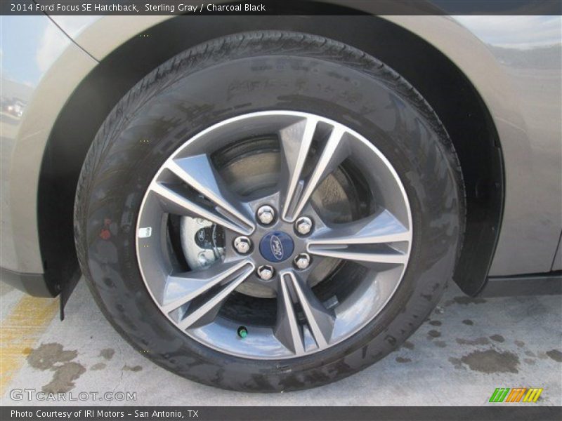 Sterling Gray / Charcoal Black 2014 Ford Focus SE Hatchback