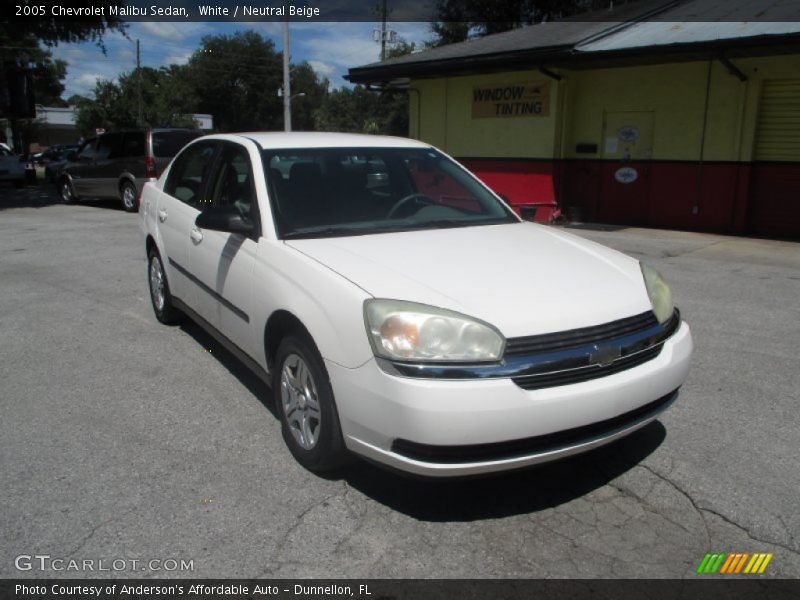 White / Neutral Beige 2005 Chevrolet Malibu Sedan