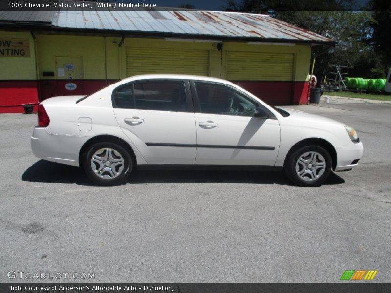 White / Neutral Beige 2005 Chevrolet Malibu Sedan