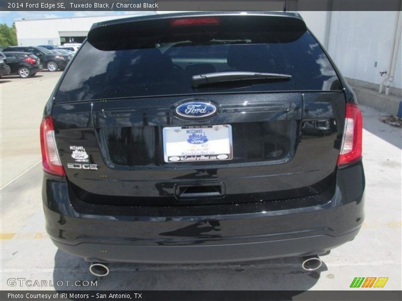 Tuxedo Black / Charcoal Black 2014 Ford Edge SE