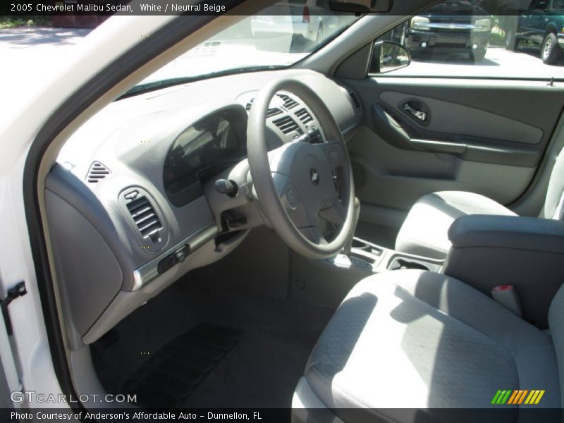 White / Neutral Beige 2005 Chevrolet Malibu Sedan