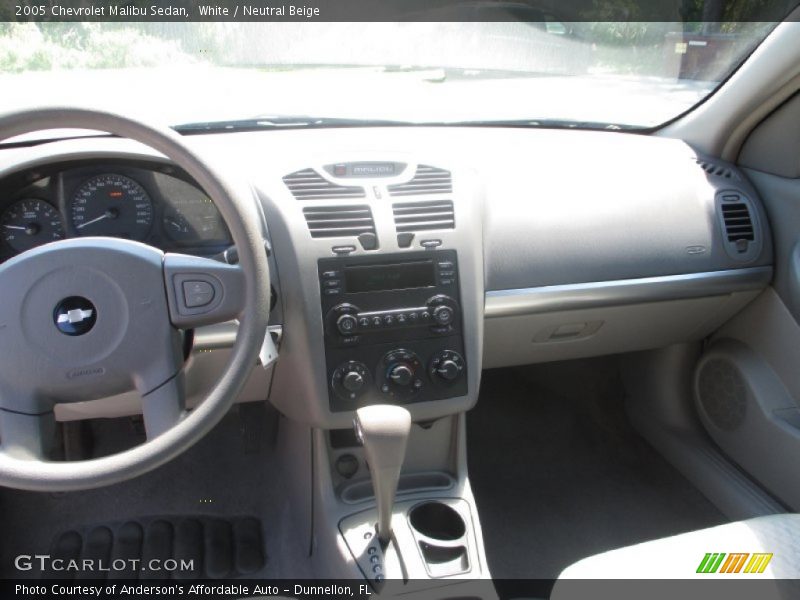 White / Neutral Beige 2005 Chevrolet Malibu Sedan