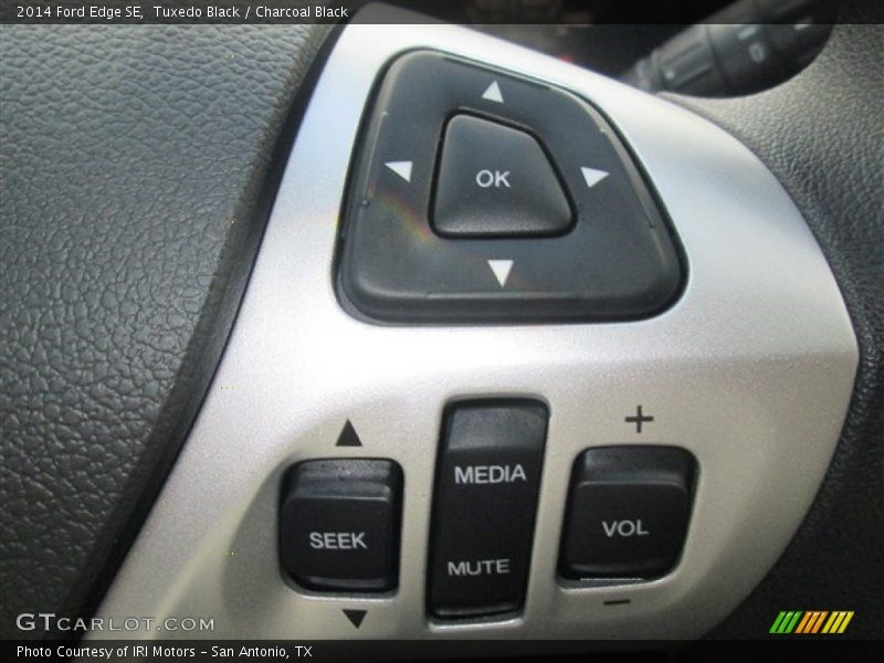 Tuxedo Black / Charcoal Black 2014 Ford Edge SE