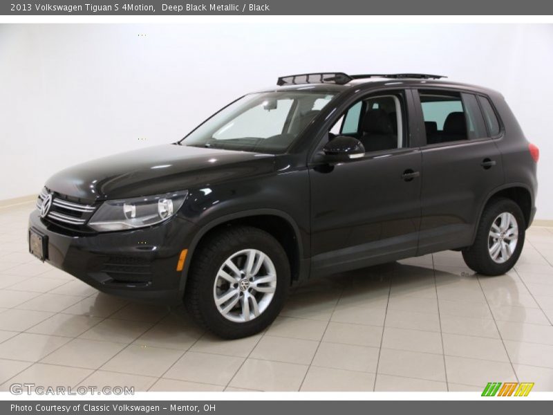Deep Black Metallic / Black 2013 Volkswagen Tiguan S 4Motion