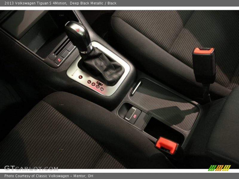 Deep Black Metallic / Black 2013 Volkswagen Tiguan S 4Motion