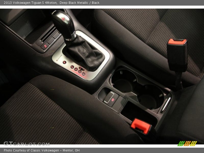 Deep Black Metallic / Black 2013 Volkswagen Tiguan S 4Motion