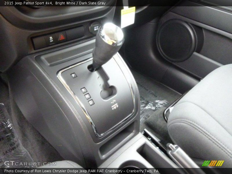 Bright White / Dark Slate Gray 2015 Jeep Patriot Sport 4x4