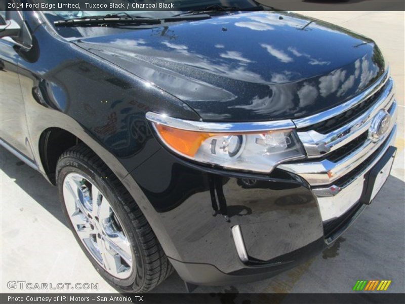 Tuxedo Black / Charcoal Black 2014 Ford Edge Limited