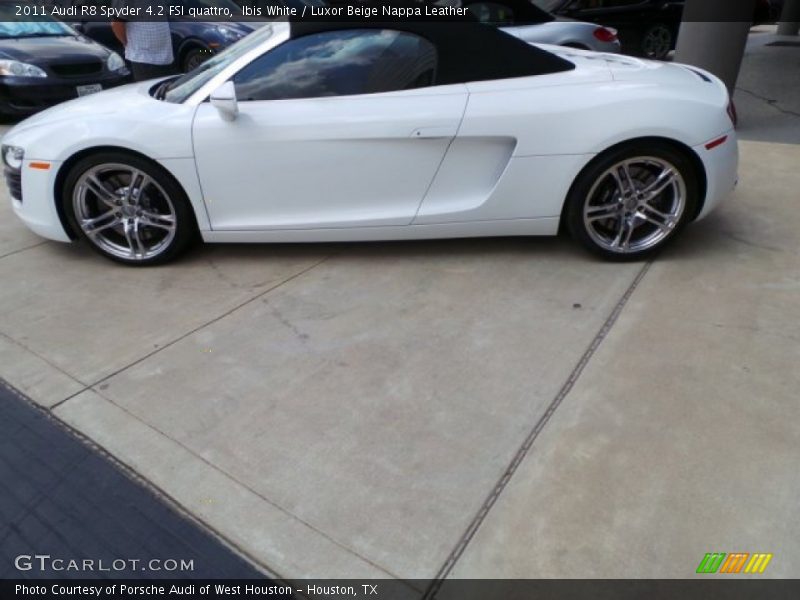 Ibis White / Luxor Beige Nappa Leather 2011 Audi R8 Spyder 4.2 FSI quattro