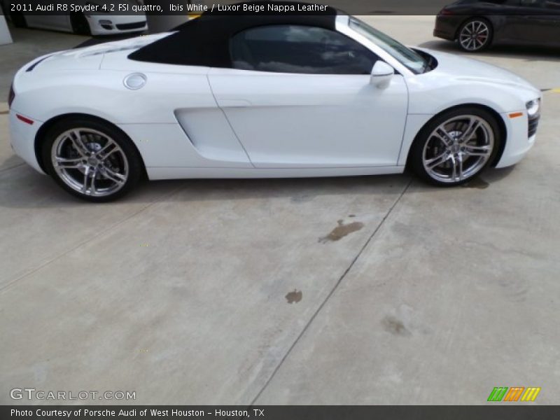 Ibis White / Luxor Beige Nappa Leather 2011 Audi R8 Spyder 4.2 FSI quattro