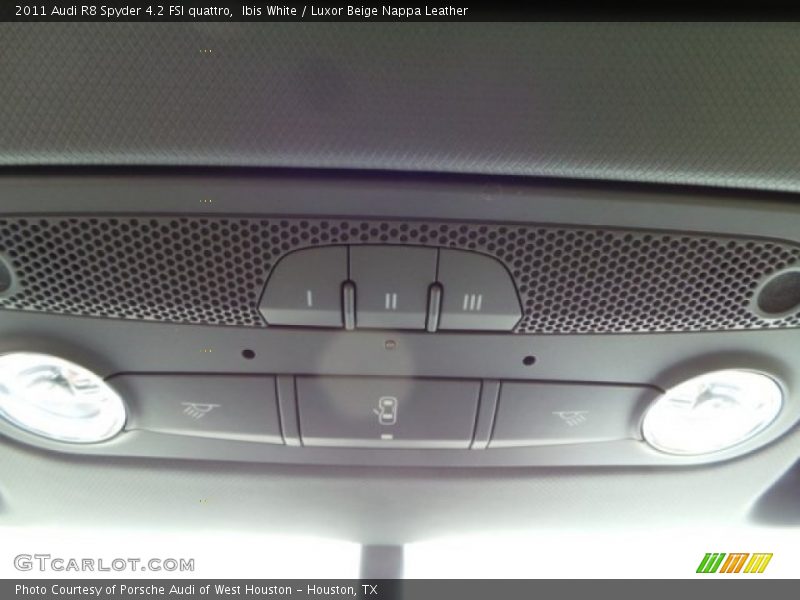 Ibis White / Luxor Beige Nappa Leather 2011 Audi R8 Spyder 4.2 FSI quattro