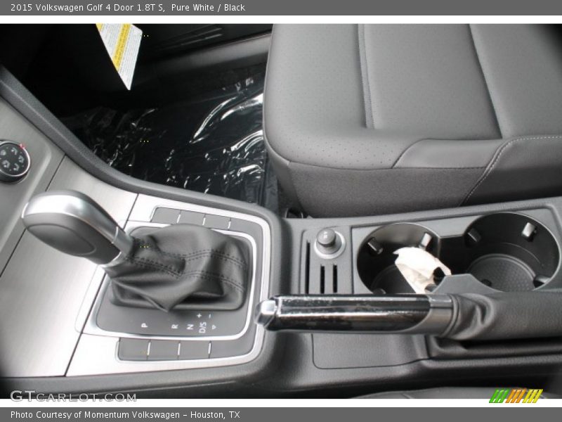 Pure White / Black 2015 Volkswagen Golf 4 Door 1.8T S