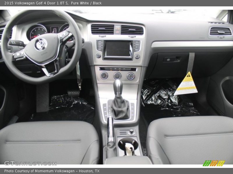 Pure White / Black 2015 Volkswagen Golf 4 Door 1.8T S