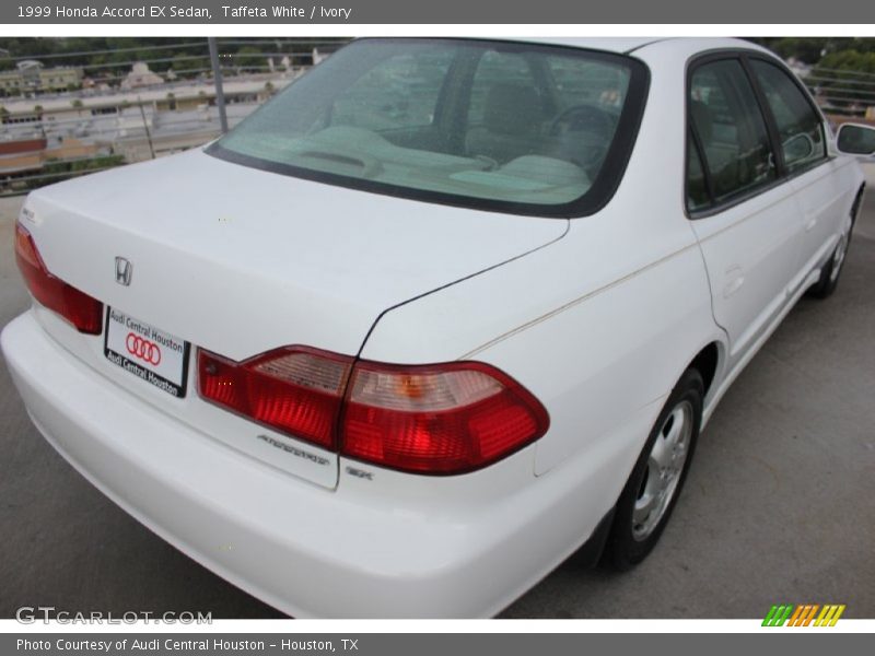Taffeta White / Ivory 1999 Honda Accord EX Sedan