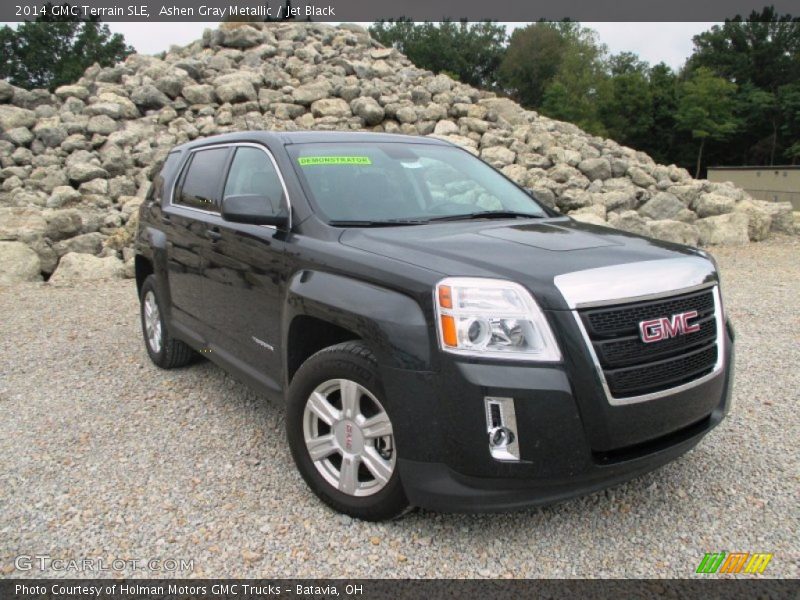 Ashen Gray Metallic / Jet Black 2014 GMC Terrain SLE
