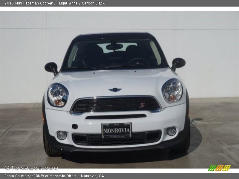Light White / Carbon Black 2015 Mini Paceman Cooper S