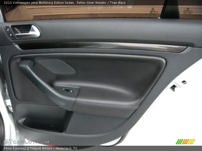 Reflex Silver Metallic / Titan Black 2010 Volkswagen Jetta Wolfsburg Edition Sedan