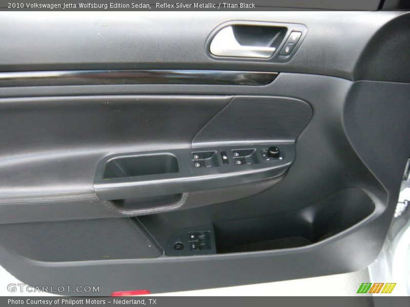Reflex Silver Metallic / Titan Black 2010 Volkswagen Jetta Wolfsburg Edition Sedan