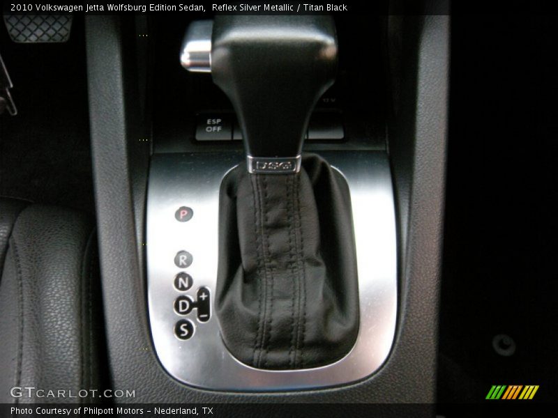 Reflex Silver Metallic / Titan Black 2010 Volkswagen Jetta Wolfsburg Edition Sedan
