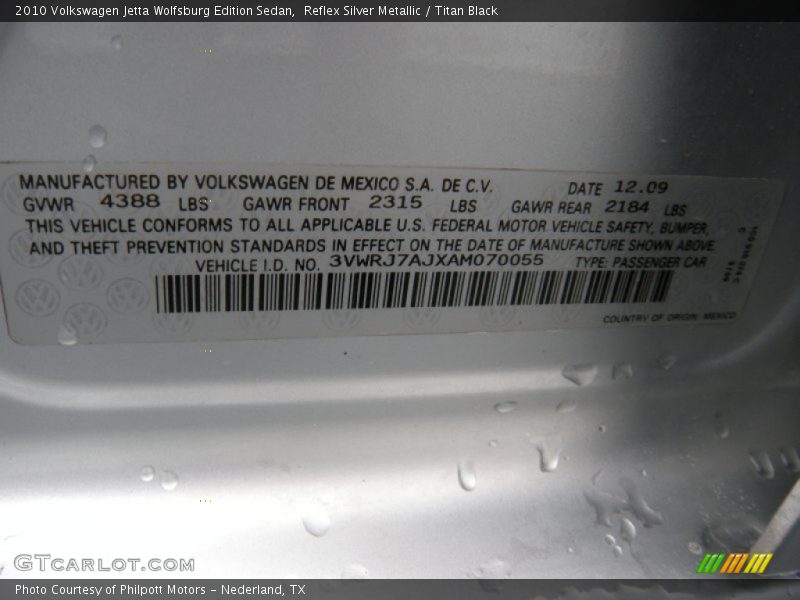Reflex Silver Metallic / Titan Black 2010 Volkswagen Jetta Wolfsburg Edition Sedan