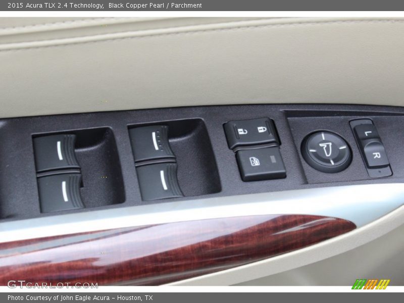 Controls of 2015 TLX 2.4 Technology