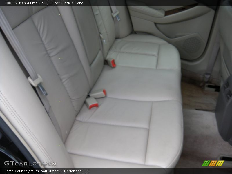 Super Black / Blond 2007 Nissan Altima 2.5 S