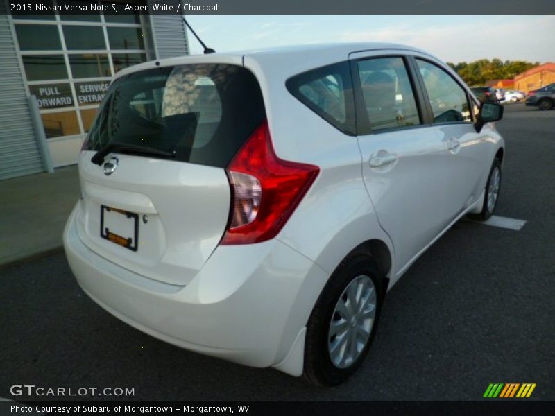 Aspen White / Charcoal 2015 Nissan Versa Note S