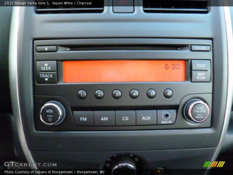 Aspen White / Charcoal 2015 Nissan Versa Note S