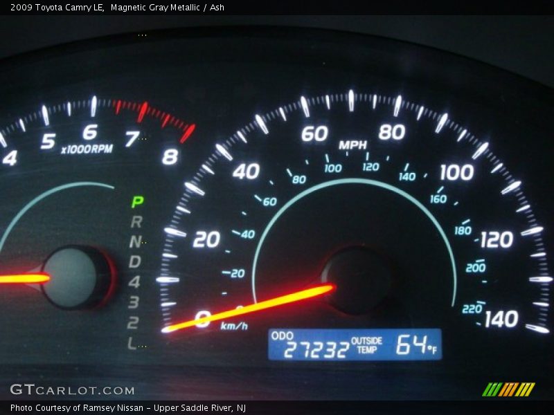 Magnetic Gray Metallic / Ash 2009 Toyota Camry LE
