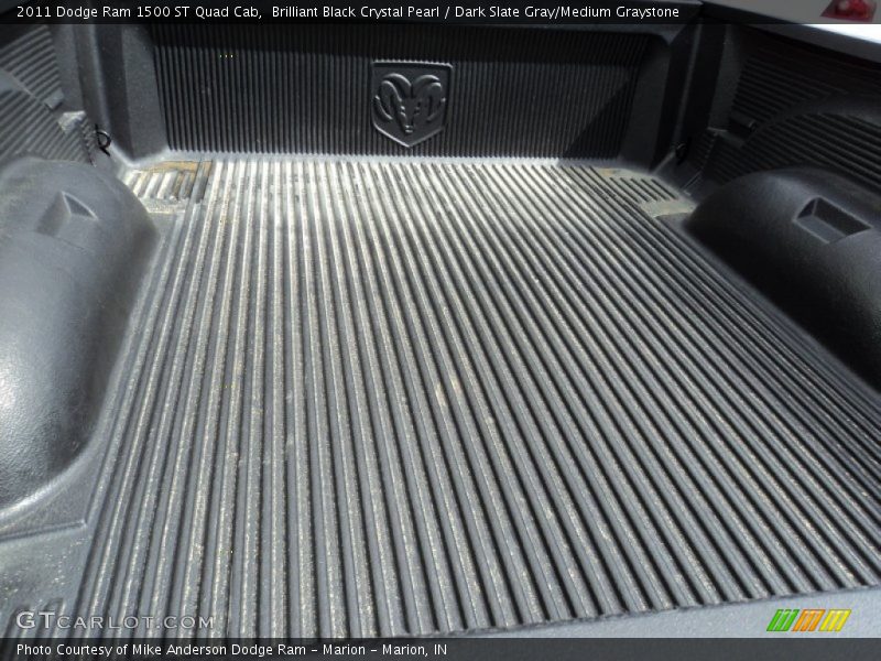 Brilliant Black Crystal Pearl / Dark Slate Gray/Medium Graystone 2011 Dodge Ram 1500 ST Quad Cab