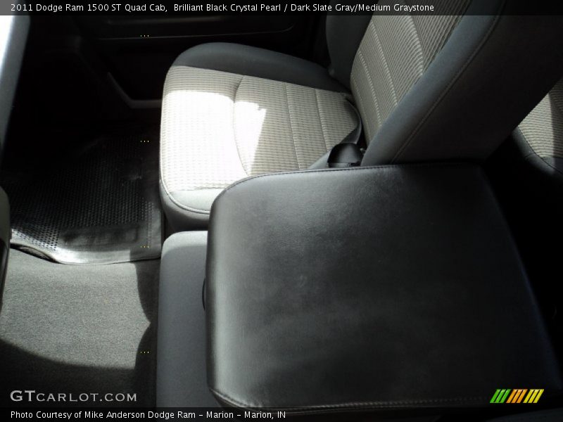 Brilliant Black Crystal Pearl / Dark Slate Gray/Medium Graystone 2011 Dodge Ram 1500 ST Quad Cab