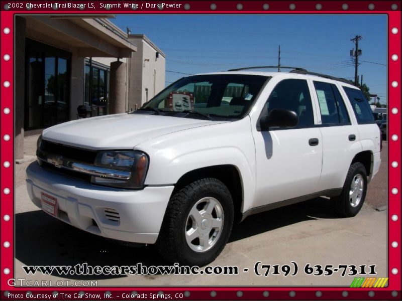 Summit White / Dark Pewter 2002 Chevrolet TrailBlazer LS