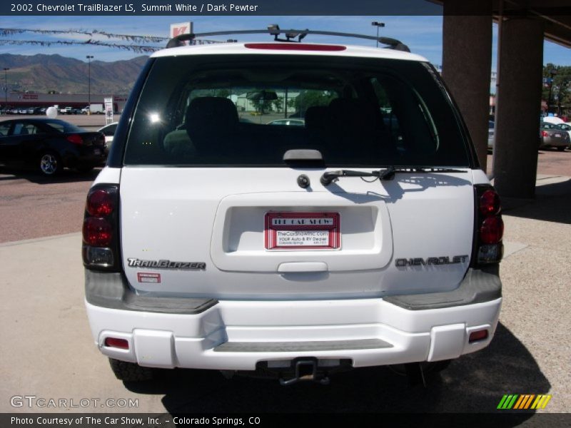 Summit White / Dark Pewter 2002 Chevrolet TrailBlazer LS