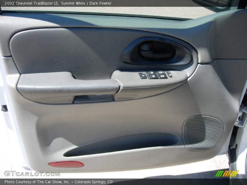 Summit White / Dark Pewter 2002 Chevrolet TrailBlazer LS