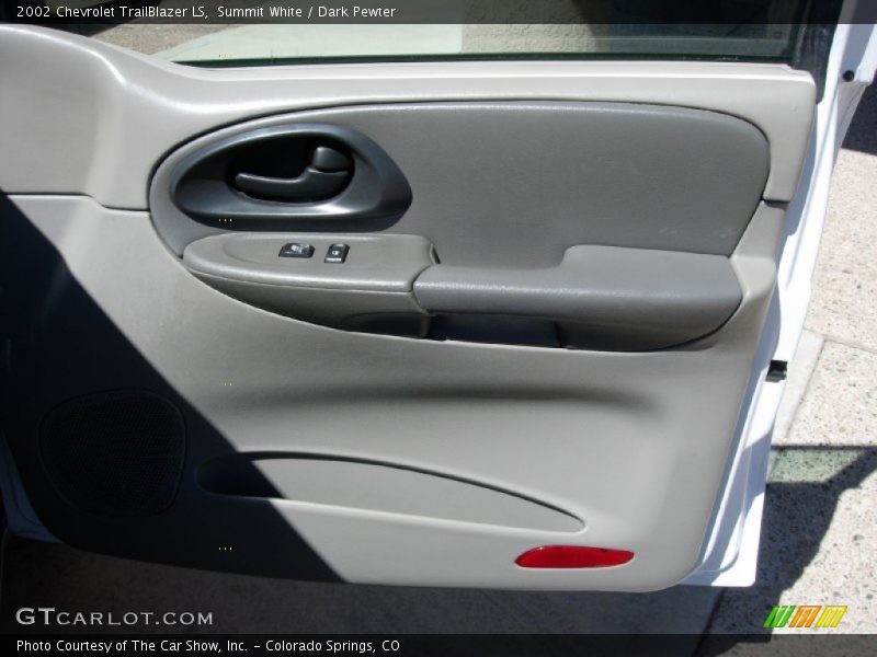Summit White / Dark Pewter 2002 Chevrolet TrailBlazer LS