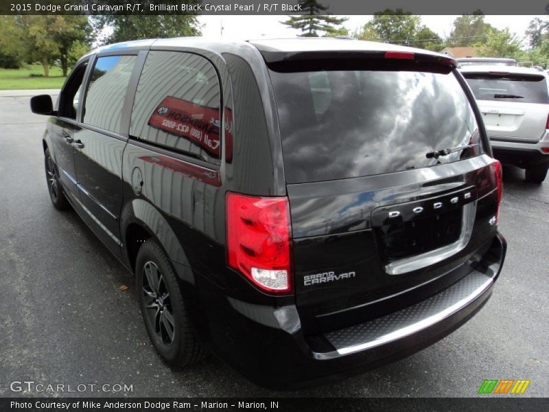  2015 Grand Caravan R/T Brilliant Black Crystal Pearl