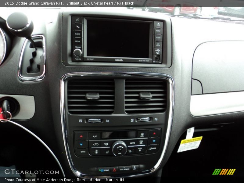 Controls of 2015 Grand Caravan R/T