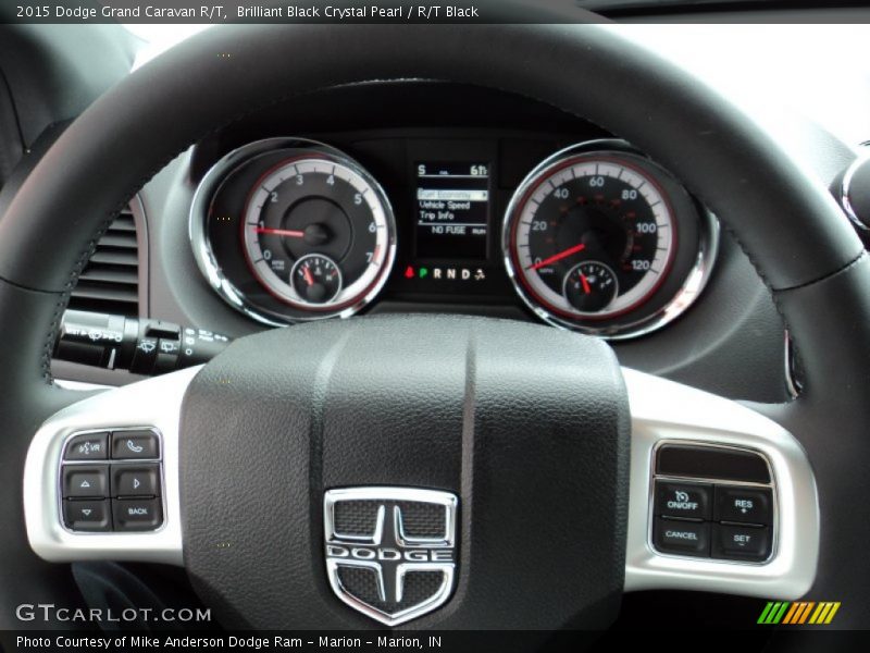 Brilliant Black Crystal Pearl / R/T Black 2015 Dodge Grand Caravan R/T