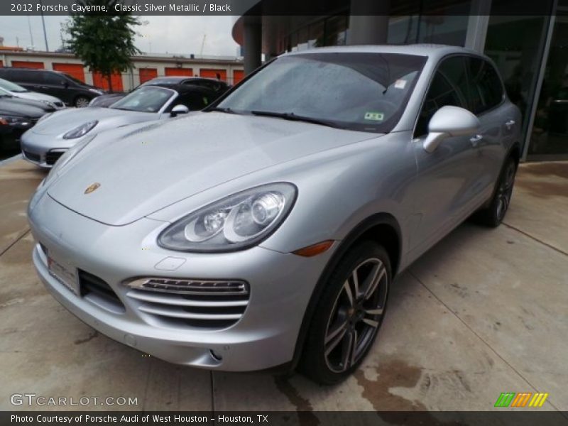 Classic Silver Metallic / Black 2012 Porsche Cayenne