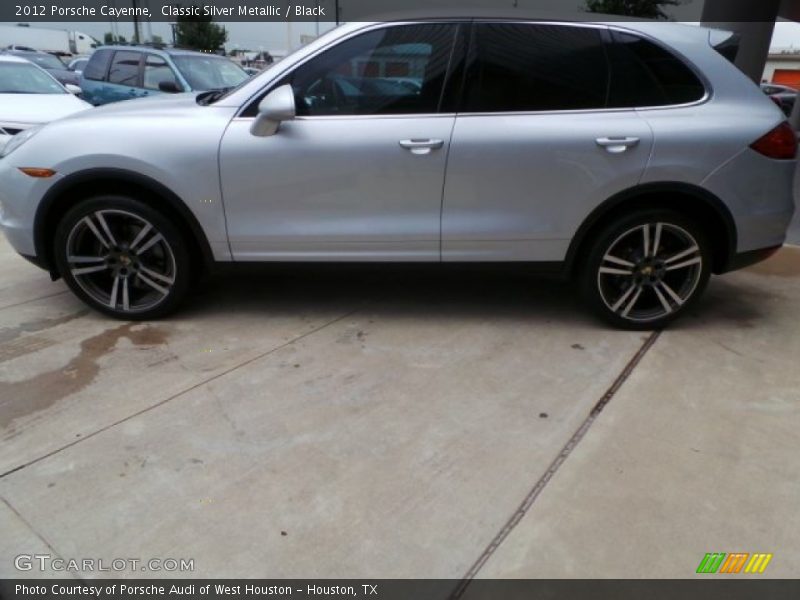 Classic Silver Metallic / Black 2012 Porsche Cayenne
