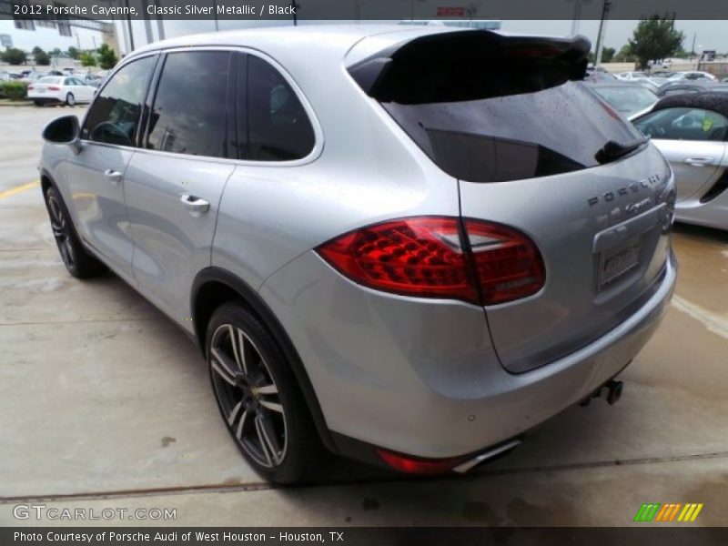 Classic Silver Metallic / Black 2012 Porsche Cayenne