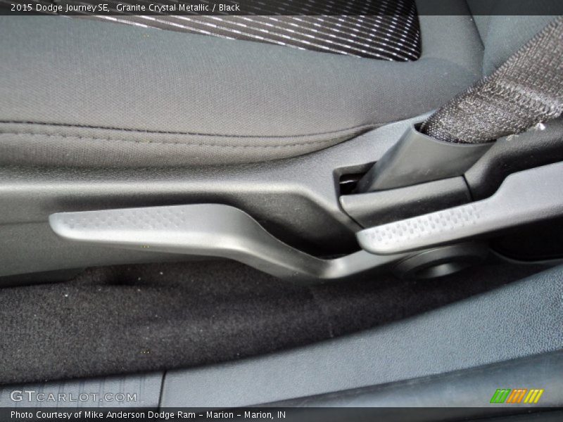 Granite Crystal Metallic / Black 2015 Dodge Journey SE