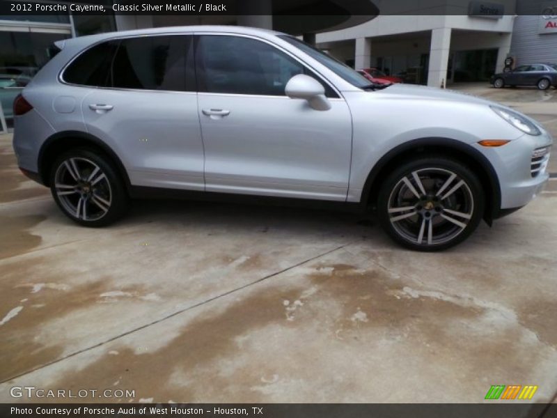 Classic Silver Metallic / Black 2012 Porsche Cayenne