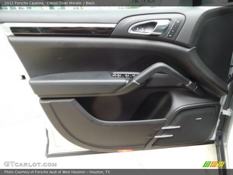 Classic Silver Metallic / Black 2012 Porsche Cayenne