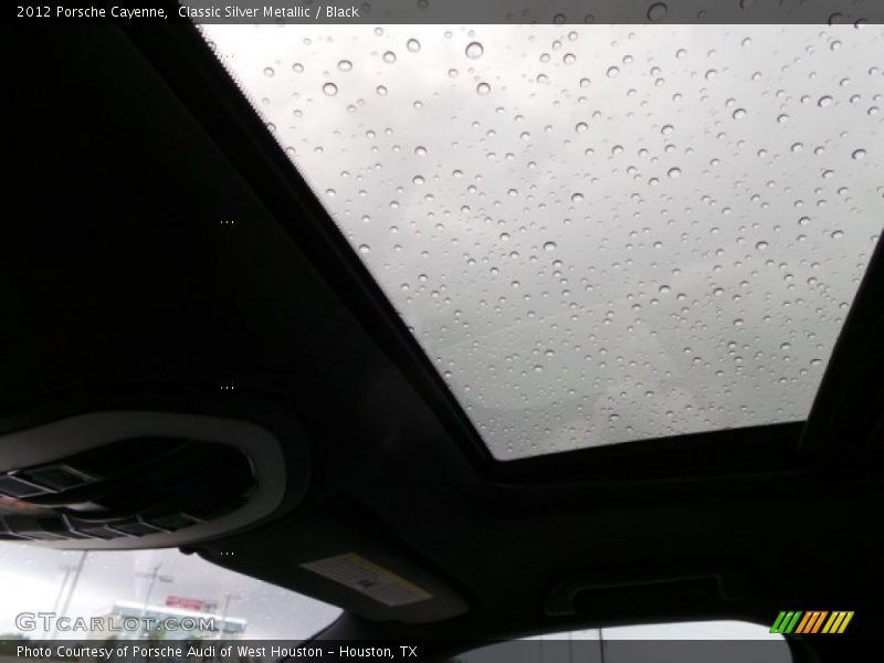 Classic Silver Metallic / Black 2012 Porsche Cayenne